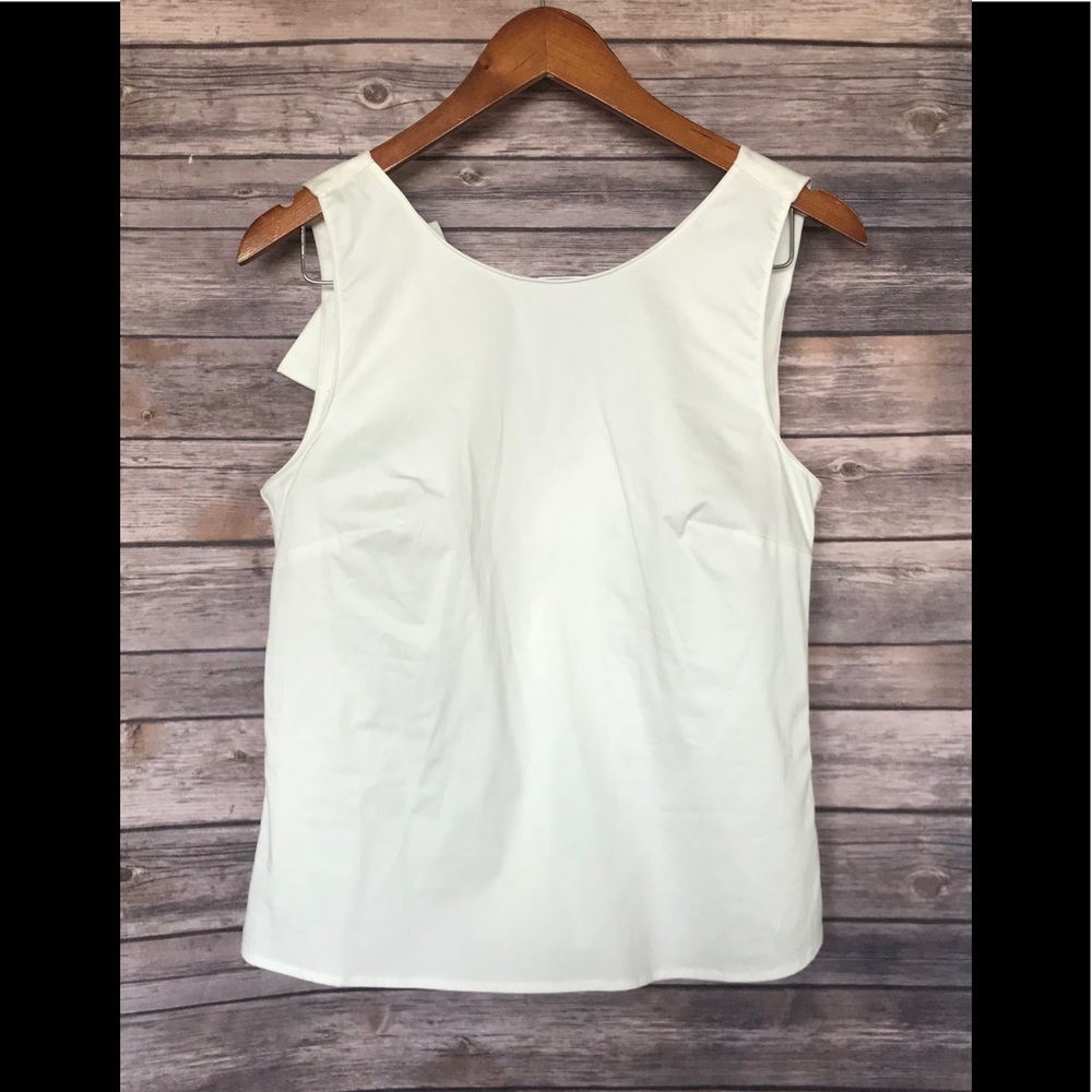 Tahari White Jossy bow back top